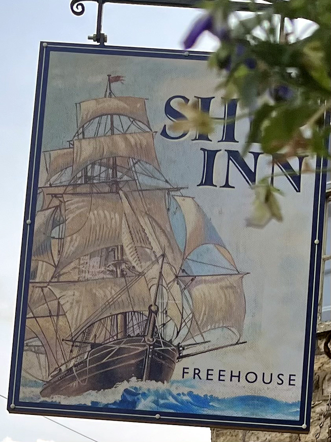 ship-signage